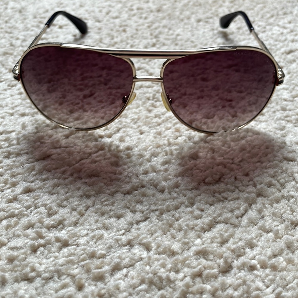 Marc Jacobs aviators